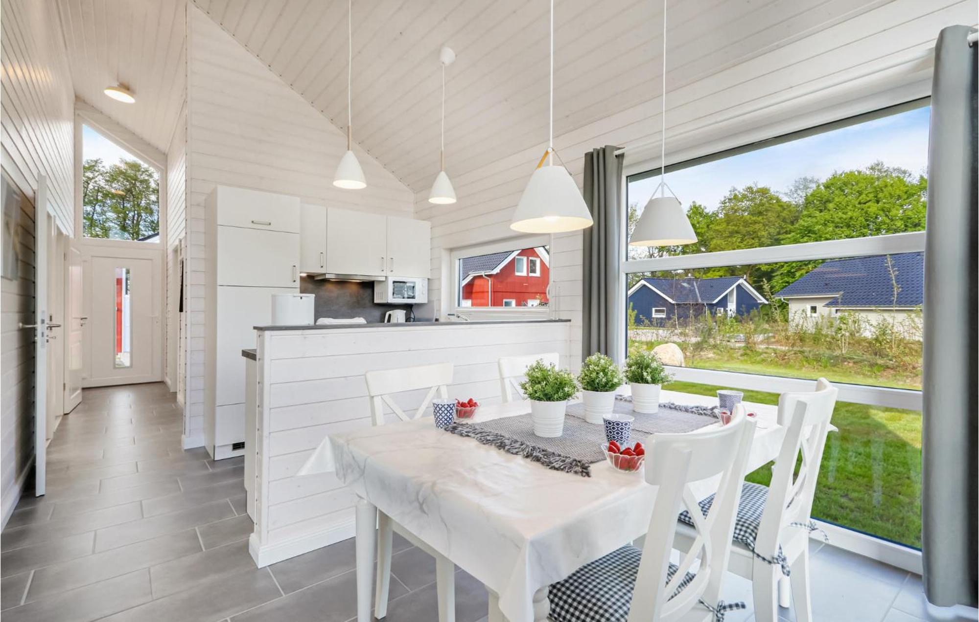 Cozy Home In Krems Ii-Warderbrueck With Wifi Gols エクステリア 写真